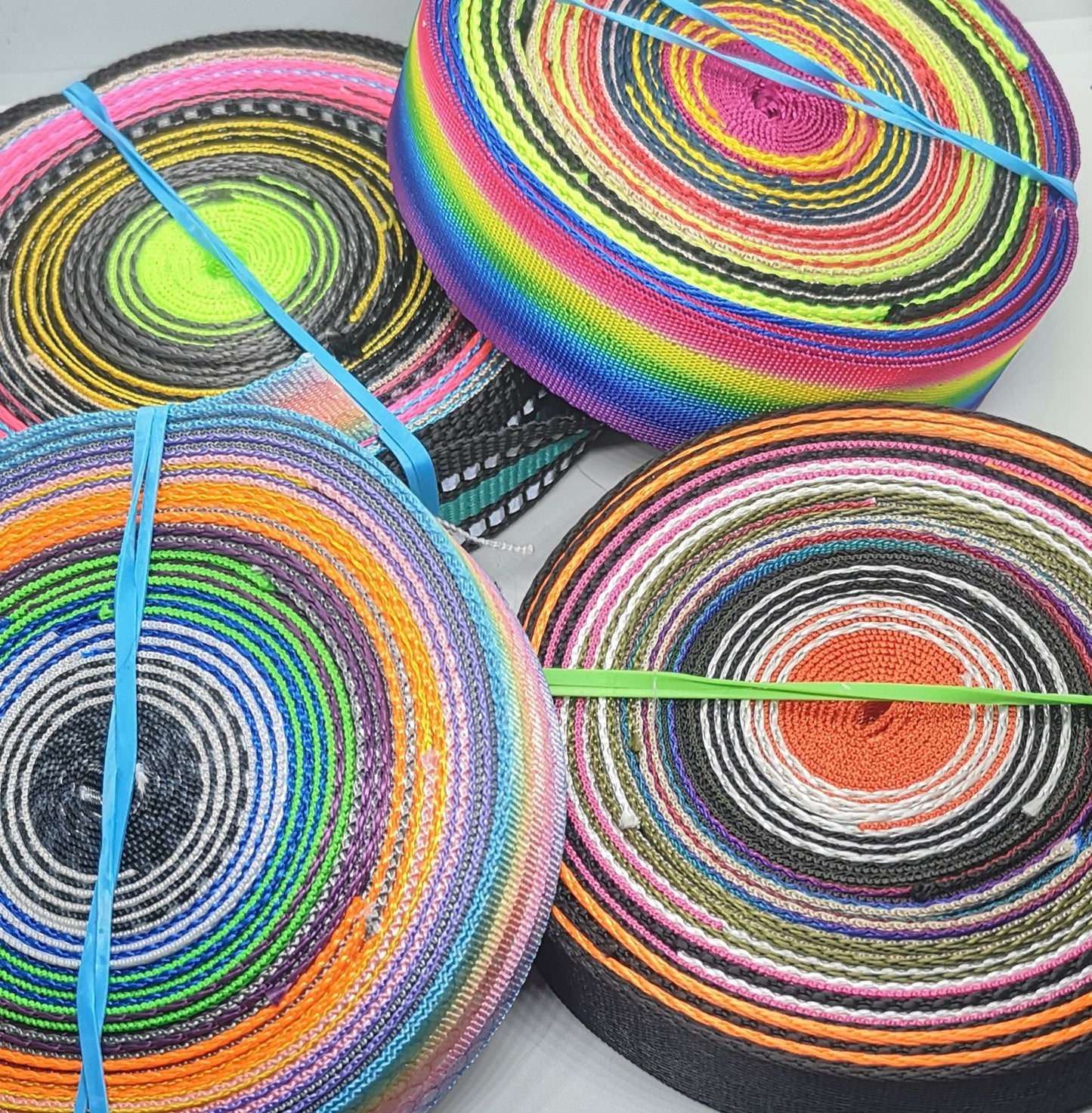 10 yards mystery webbing pucks