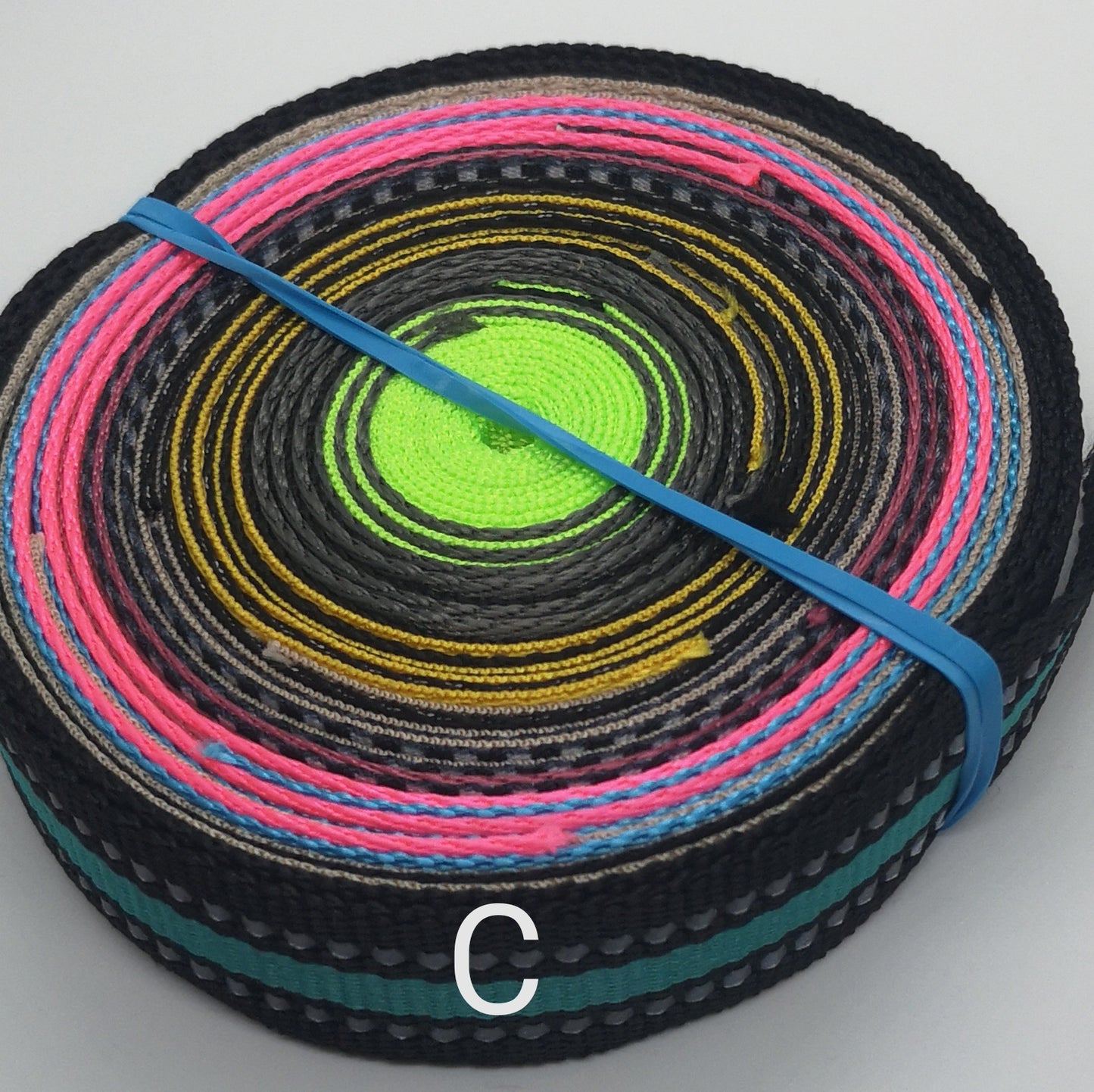 10 yards mystery webbing pucks