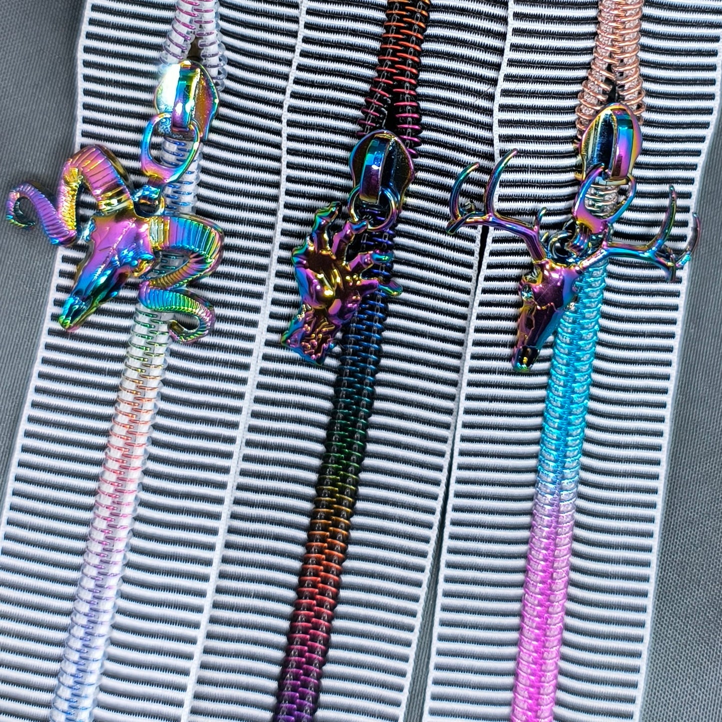 Thin Black and White stripes with Pastel Rainbow Gradient Teeth Zipper Tape
