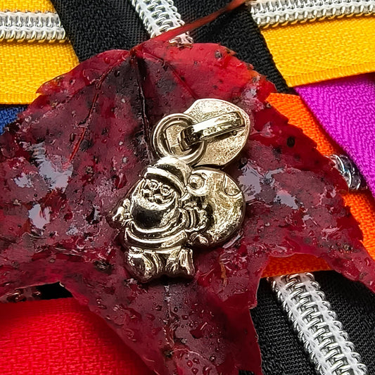 Santa Silver Zipper Pulls (Flat Back)