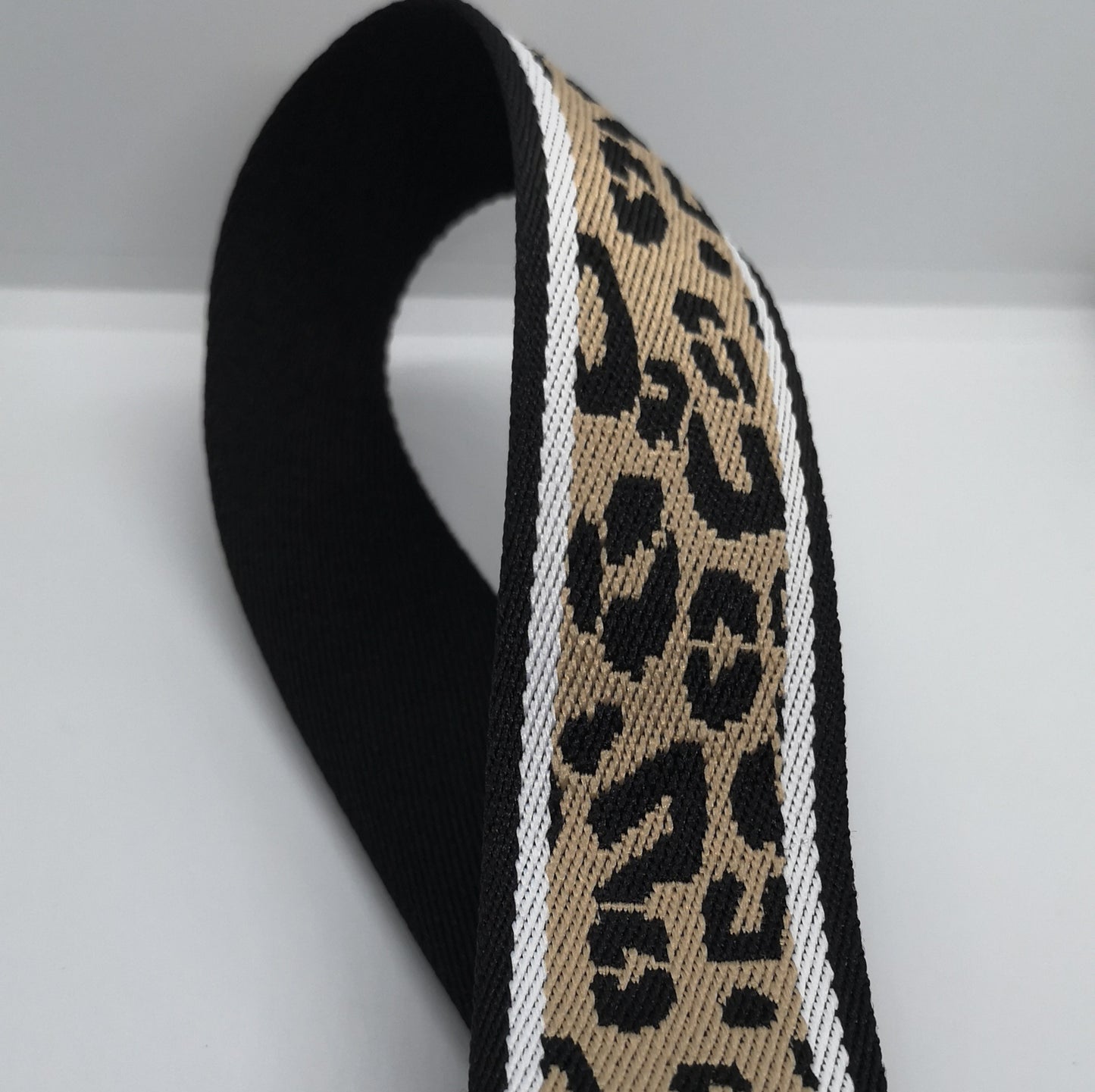 1.5" Webbing - Black and Tan leopard