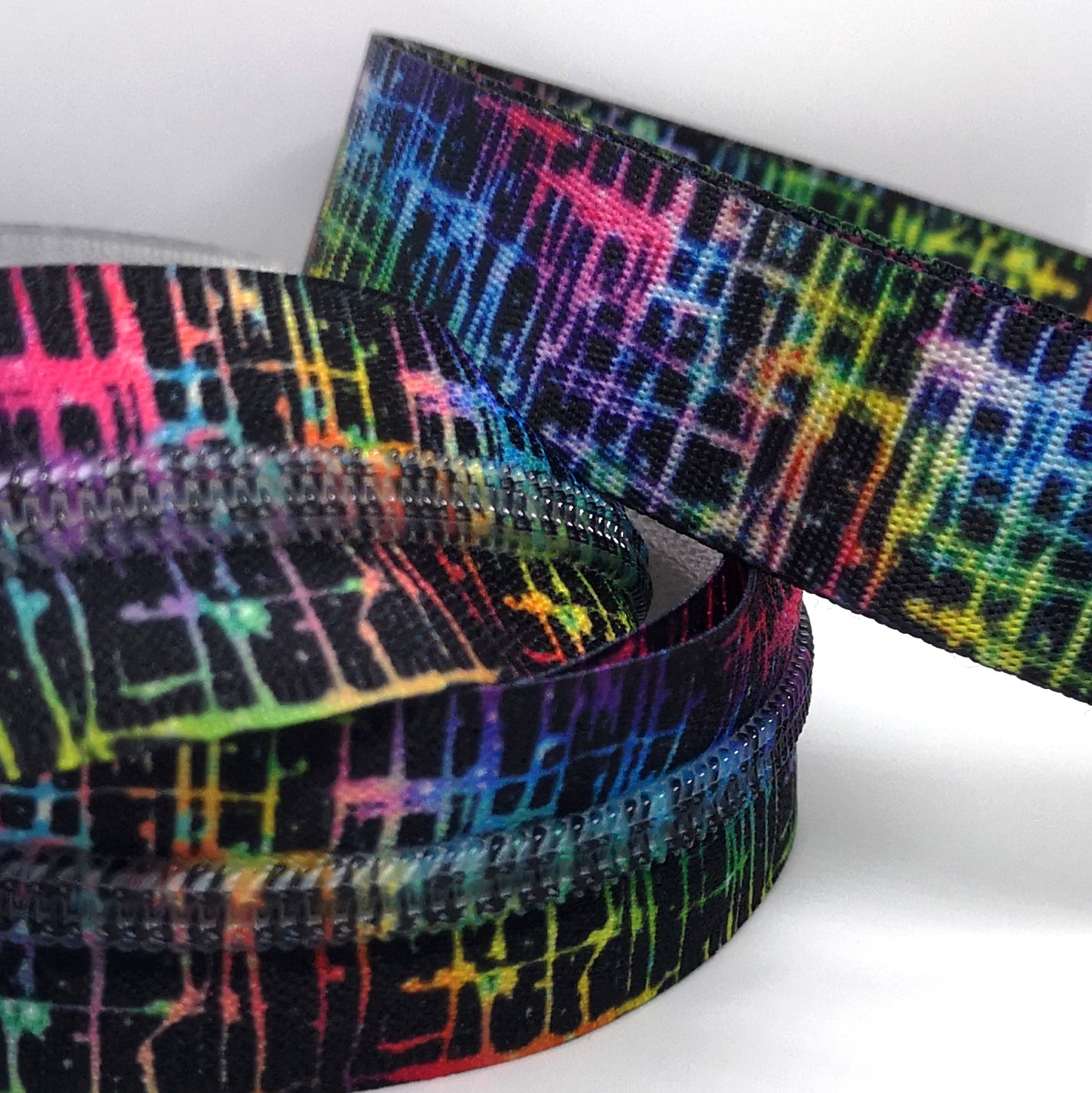 1 inch Rainbow Electric Crackle Webbing