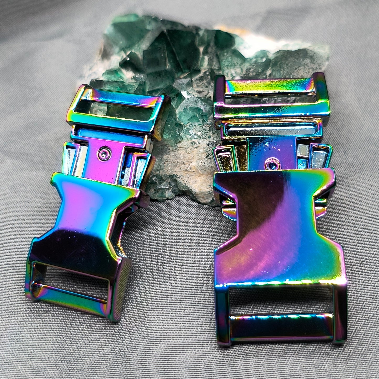 ***Last Chance*** 1" release buckle (23.9mm inside opening)