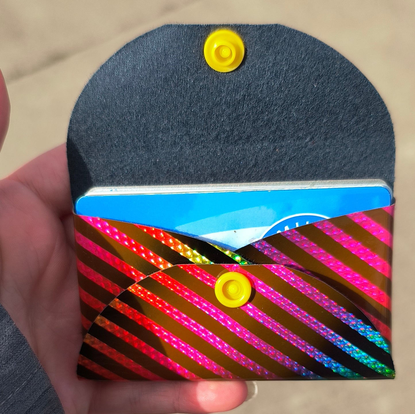 Minimalist snap wallet (Cricut cut out) DOWNLOAD