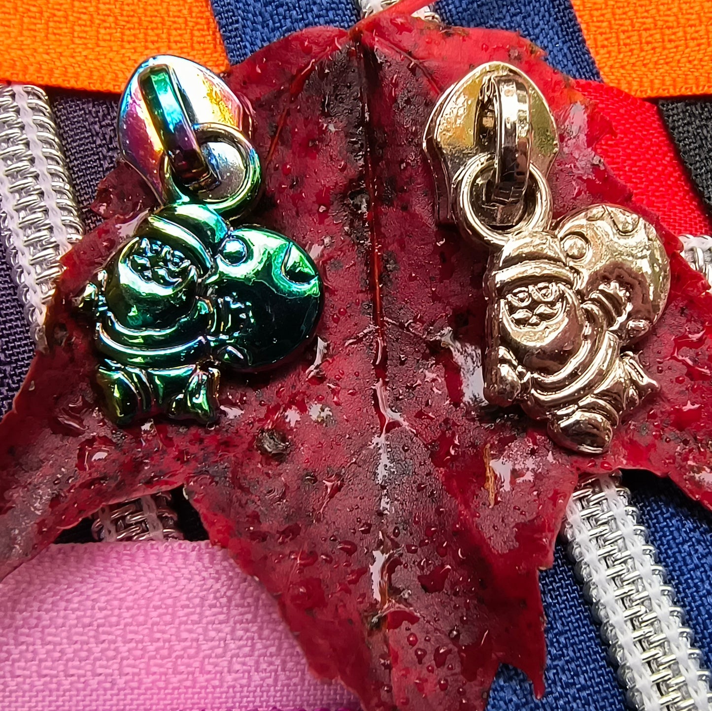 Santa Rainbow Zipper Pulls (Flat Back)