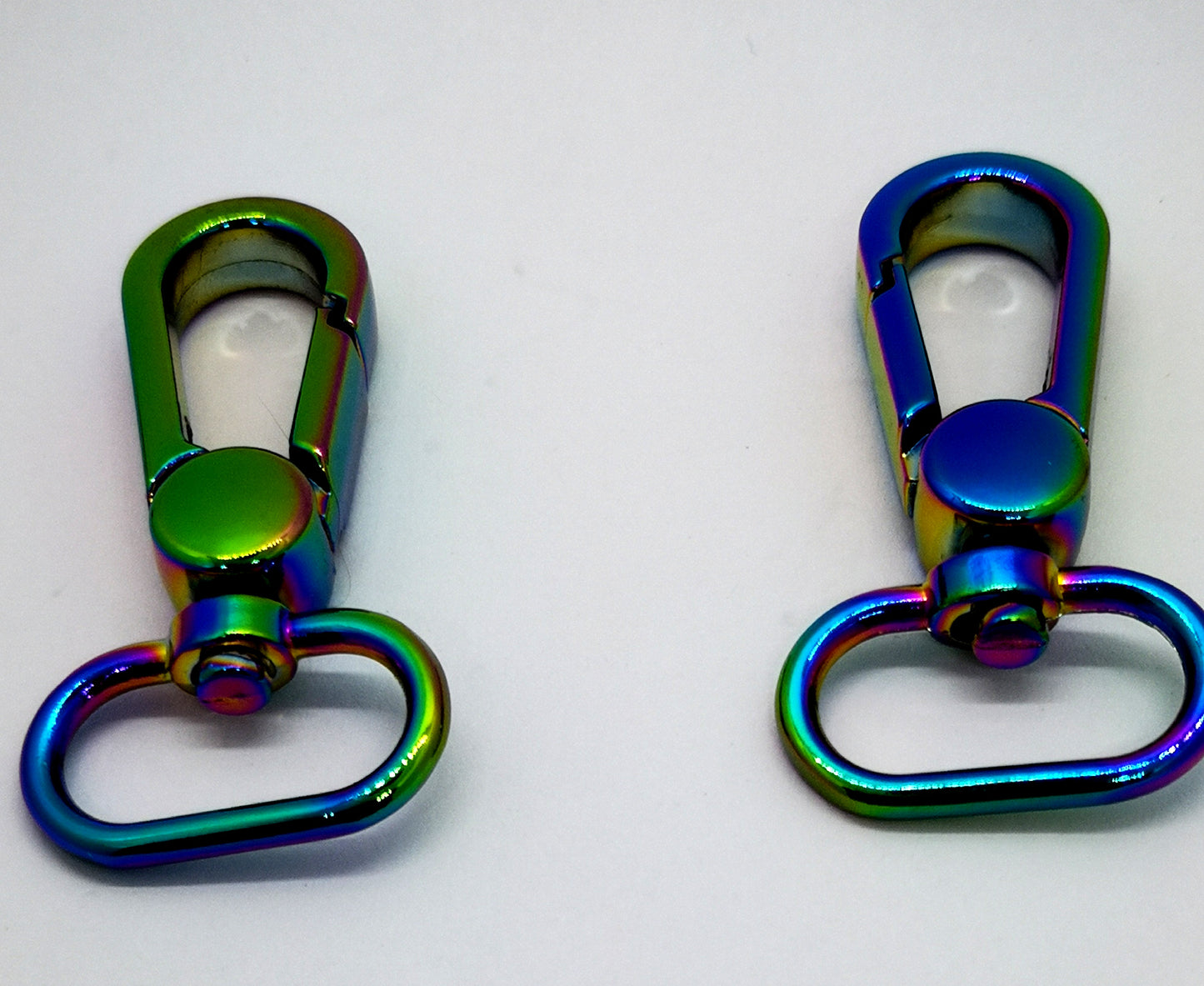 .75" Rainbow Snap Swivel Hook set of 2